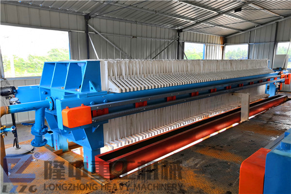 廂式壓濾機(jī)工作過程 環(huán)保洗沙污泥壓濾機(jī)設(shè)備