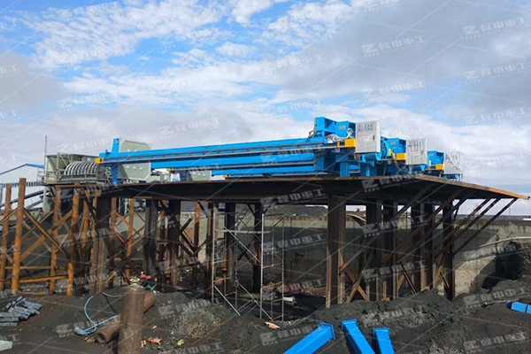 長期運行后，板框廂式壓濾機(jī)接觸水會有什么影響？