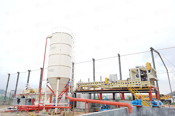 污泥壓濾機(jī)設(shè)備的價(jià)格受哪些因素的影響？如何選購(gòu)G效率，低耗能壓濾機(jī)